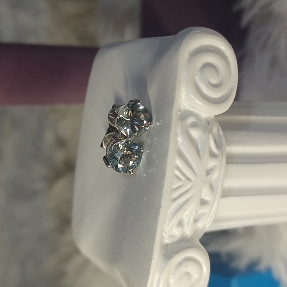 Colleen Lopez Precious Sterling Silver Aquamarine Stud Earrings NIB - Picture 2 of 10